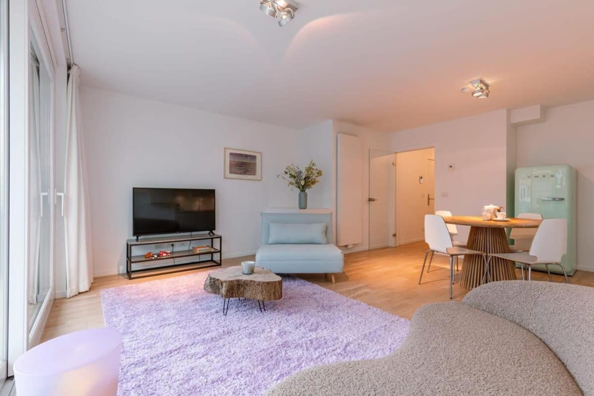 Bright Apartment Nearby The Beach In De Haan Exterior photo